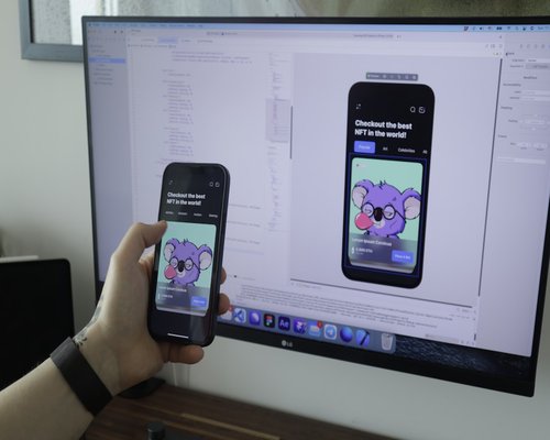 Smartphone showing the BEGINNERS tutorial in the fictional Neon Koala Quest First Trail game